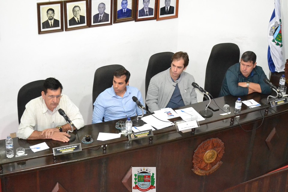 AUDIÊNCIA PÚBLICA MOVIMENTA A CÂMARA MUNICIPAL DE MANGARATIBA