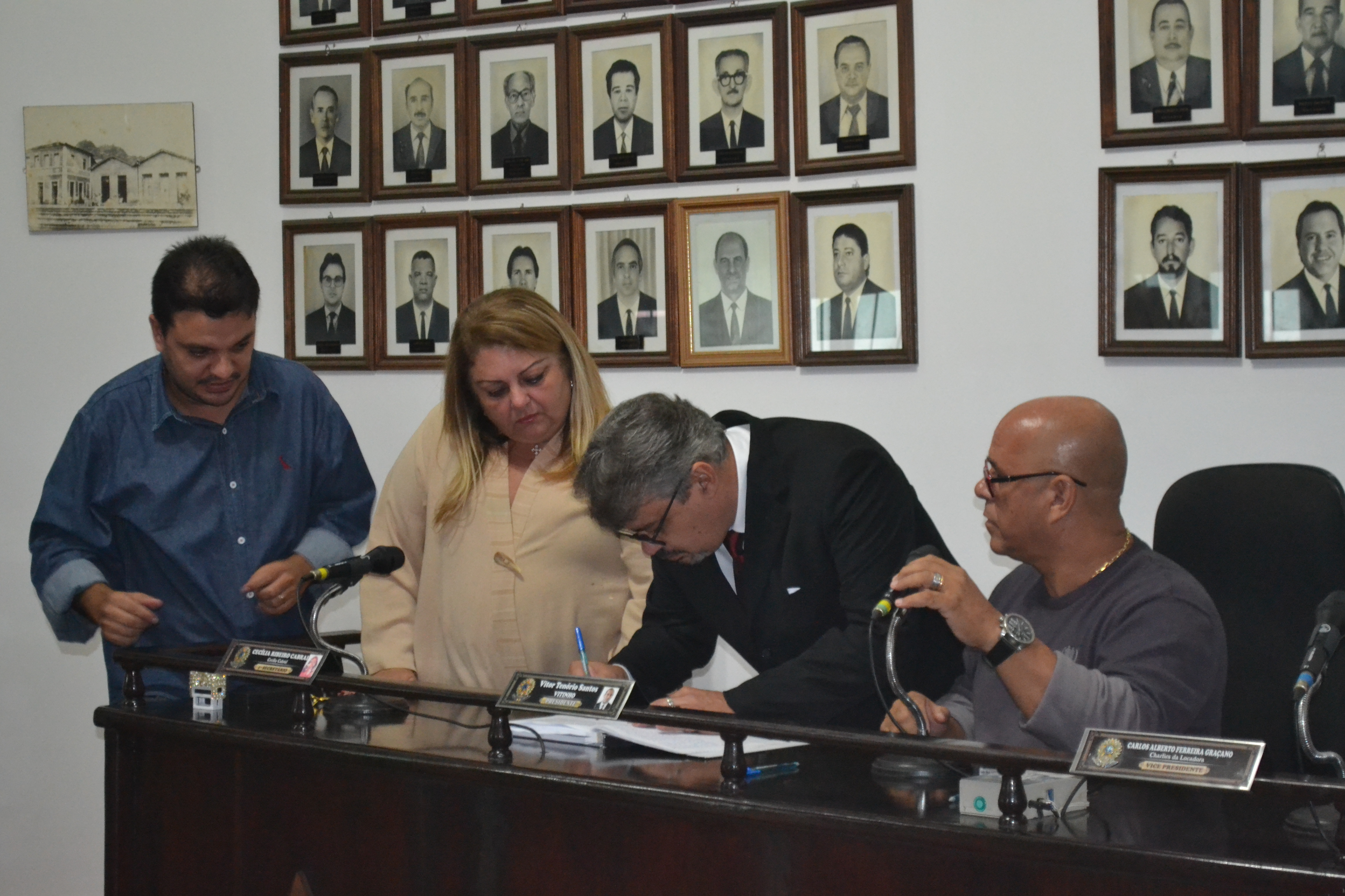 Humberto Costa é empossado como Vereador Suplente na Sede do Legislativo Municipal