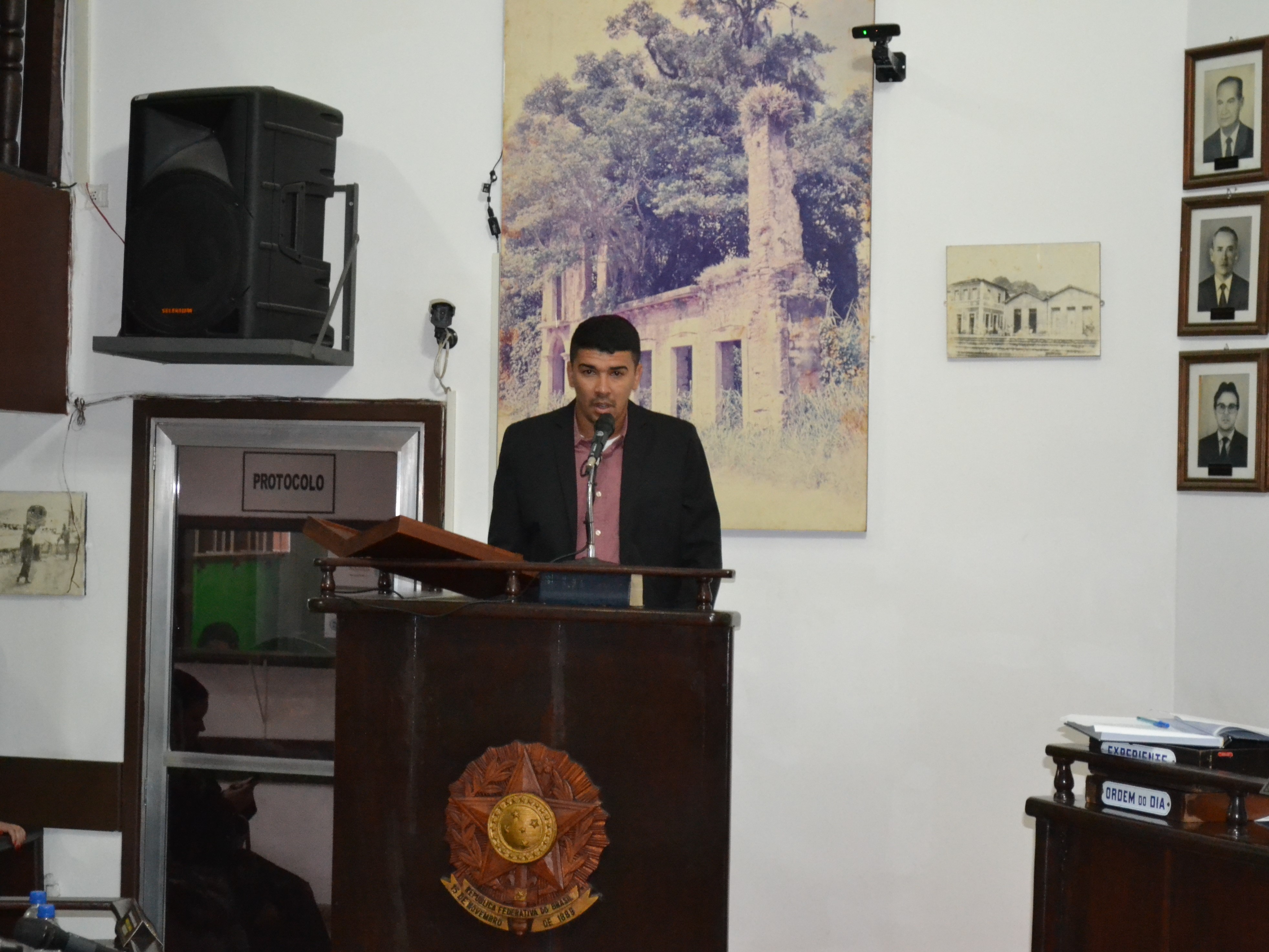 Juninho de Jacareí é empossado como Vereador Suplente na Sede do Legislativo Municipal