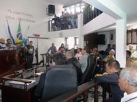 Por 10 votos a 1, Câmara de Mangaratiba cassa mandato de Prefeito afastado