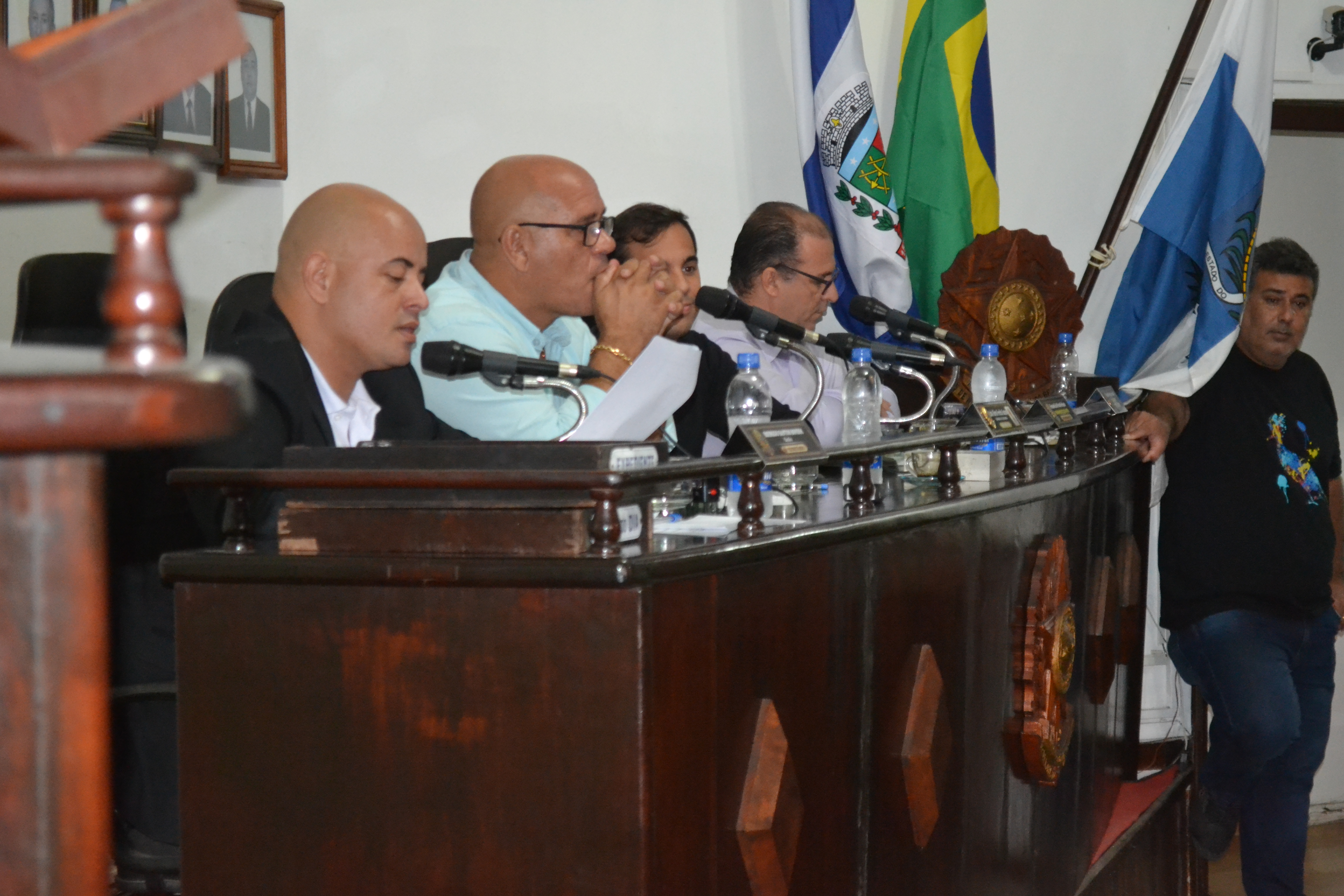 RETROSPECTIVA DO ÚLTIMO SEMESTRE DOS PARLAMENTARES DE MANGARATIBA