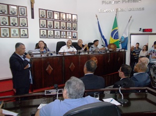 Vereador José Luiz do Posto se licencia e Edison Ramos assume